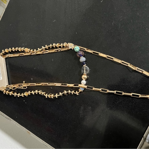 Beautiful jewelry all kinds assorted!! Pick any 4 $25 - Picture 10 of 14